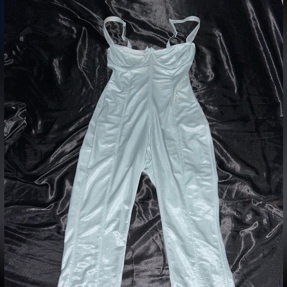 Skims Glissenette Catsuit - Picture 3 of 3